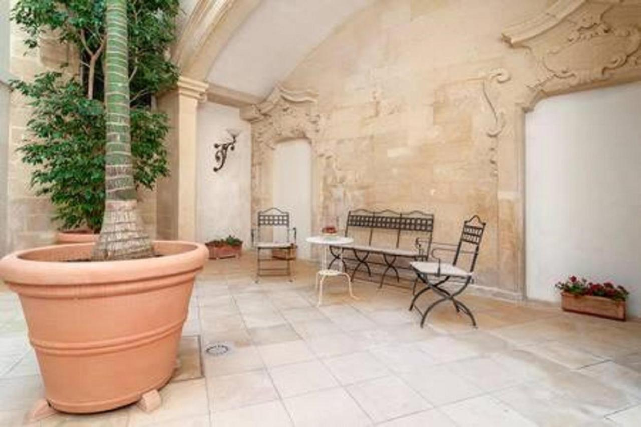 Villa Dimora Santangelo à Lecce Extérieur photo